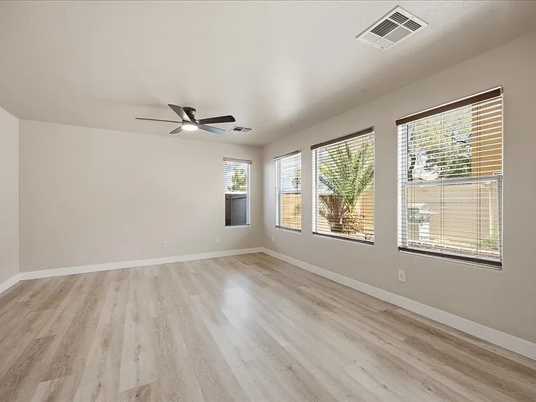 Chino Peak Ct — Photo 25