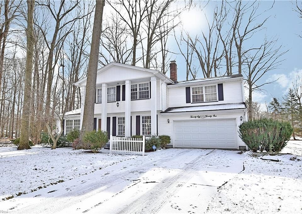 1st image of 2821 Carlton Dr NW