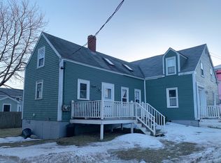 4 Third St, Eastport, ME 04631