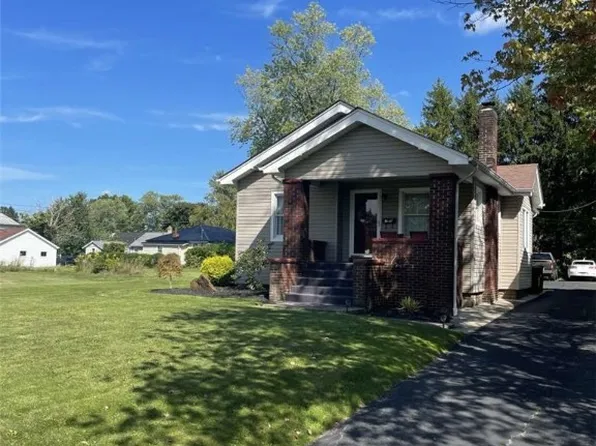 184 Cohassett Dr, Hermitage, PA 16148