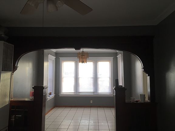 3rd image of 2443 S Christiana Ave