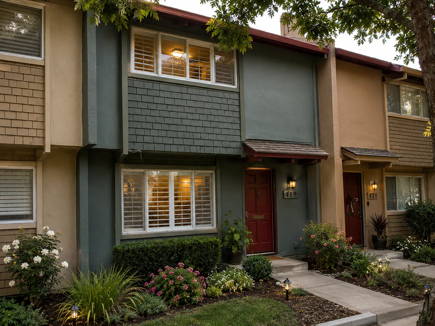 3 bed, 1.5 bath, 1200 sqft, $2,495 — Photo 1