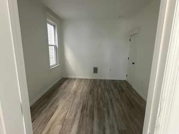 32 Rutgers Avenue image 9 of 12