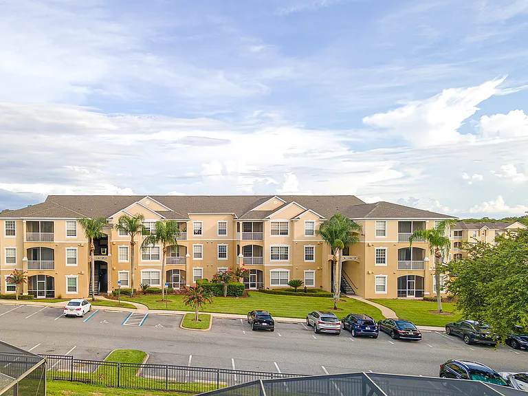 8102 Princess Palm Ln #305 — Photo 4