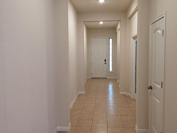 5th image of 1616 Gerald Ln