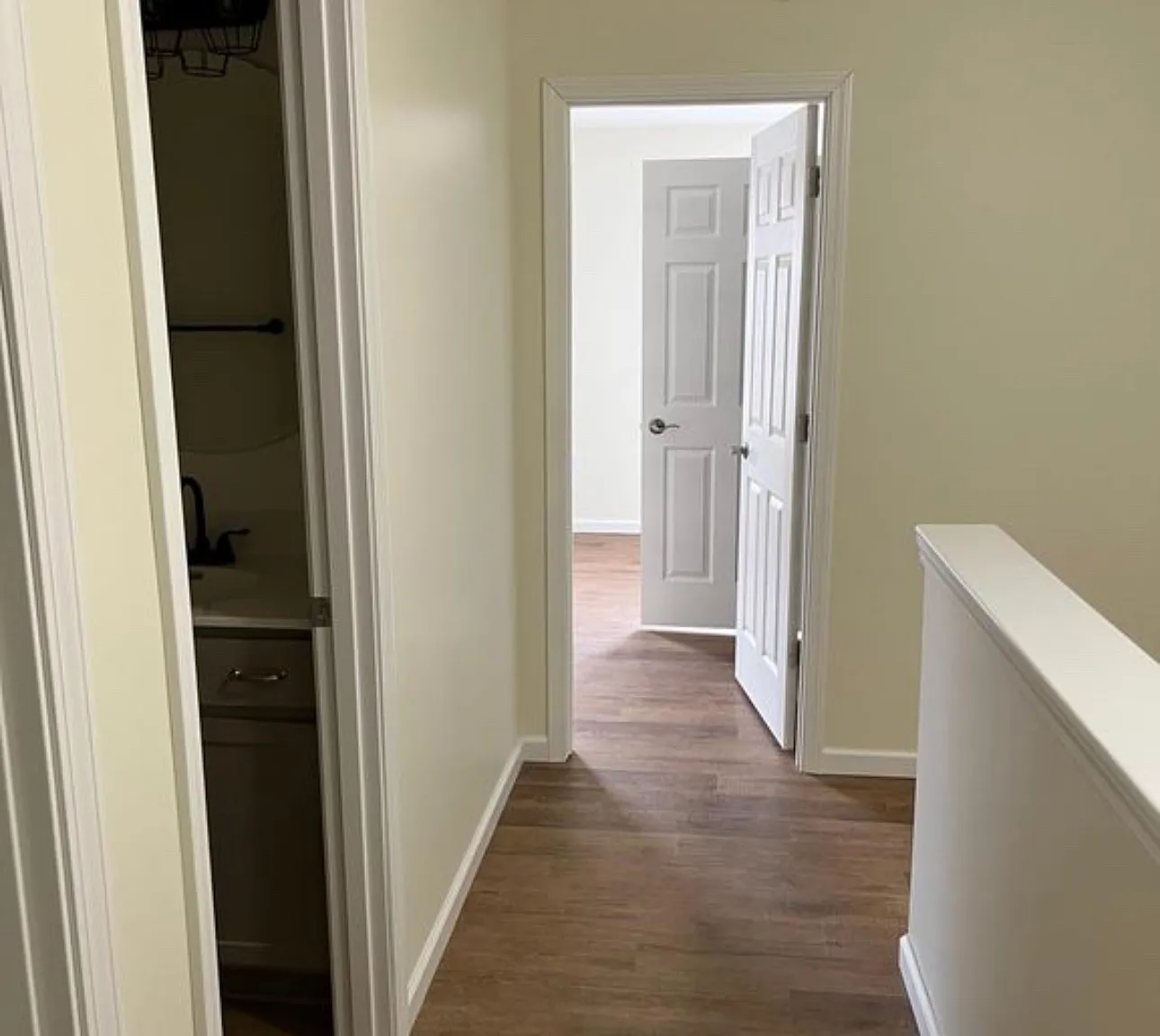 2 bed, 1.5 bath, 1100 sqft, $1,500 — Photo 4