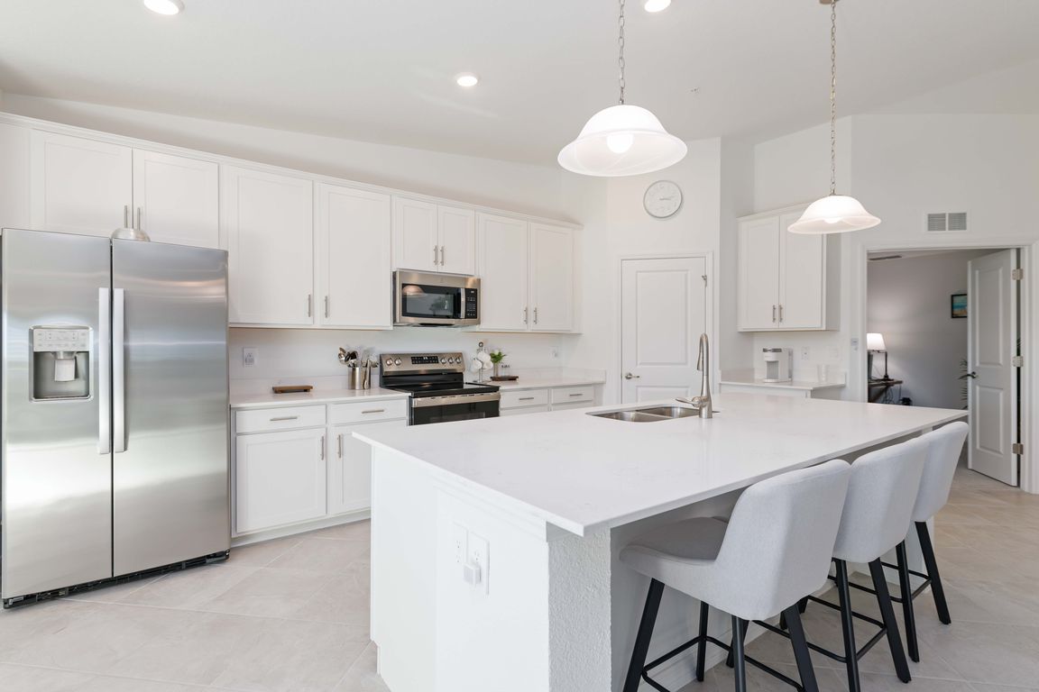 next background image