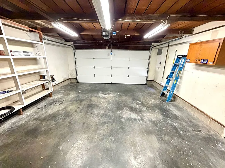 785 Duke Cir — Photo 39