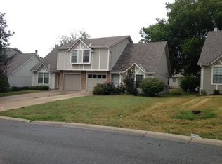 6630 W 150th St, Overland Park, KS 66223