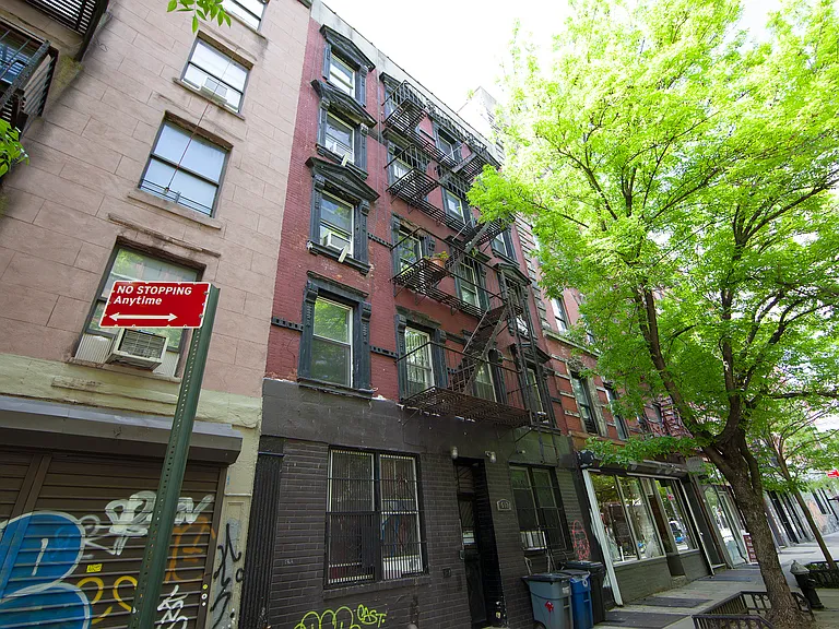512 E 13th St #2C — Photo 5