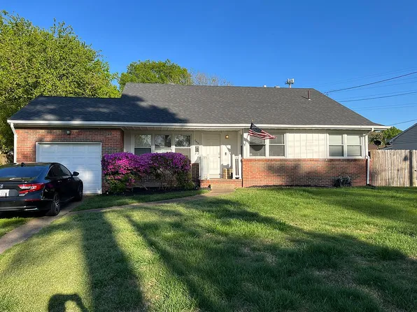 7416 Doummar Dr, Norfolk, VA 23518