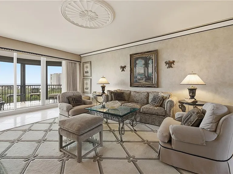 8990 Bay Colony Dr #901 — Photo 7