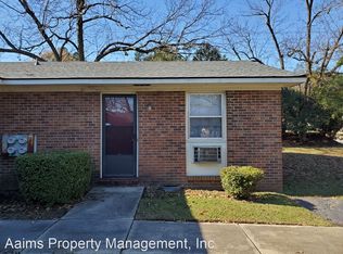 6445 Starbrook Dr, Fayetteville, NC 28304