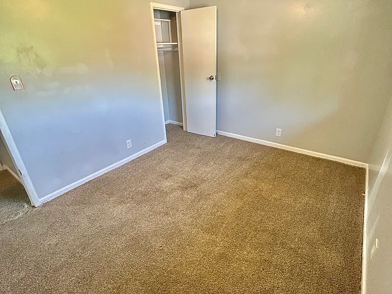9470 Huggin Hollow Rd #2 — Photo 9