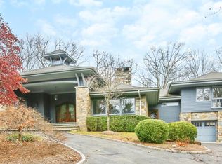 55 Cutler Rd, Greenwich, CT 06831