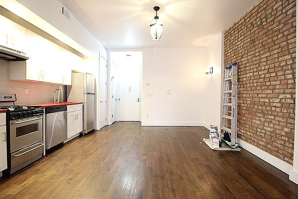 1st image of 733 Dekalb Ave APT 2