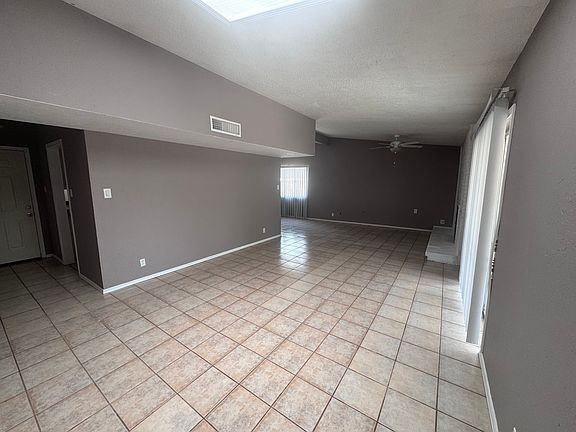 2nd image of 10128 Shipley Ave