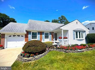 23 Sycamore Dr, Burlington, NJ 08016