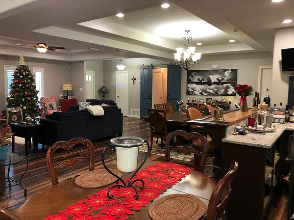 5th image of 1601 Tulip Ave