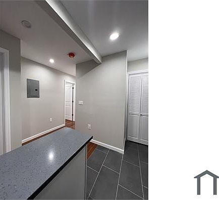 4th image of 9803 197th St Floor 1