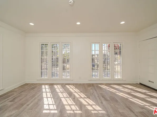 734 S Gramercy Pl, Los Angeles, CA 90005