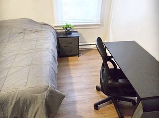 192 Hoosick St #1, Troy, NY 12180