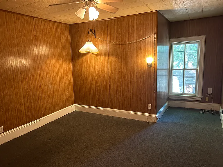 1110 W Wayne St #4 — Photo 3