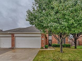 8127 La Frontera Trl, Arlington, TX 76002