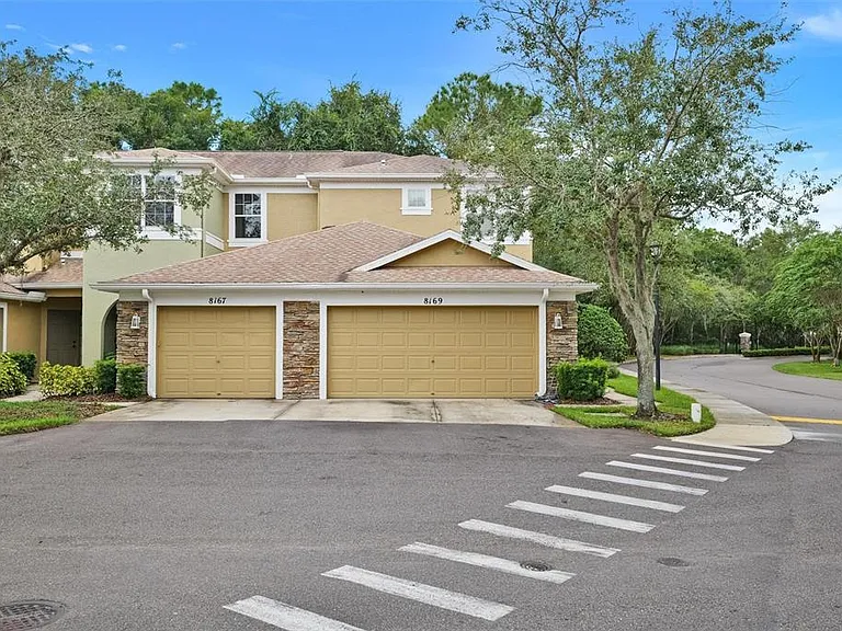 8169 Stone Leaf Ln — Photo 1