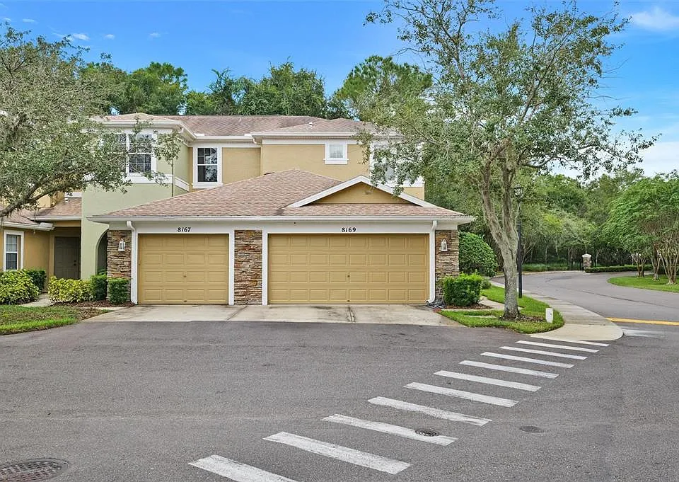 8169 Stone Leaf Ln