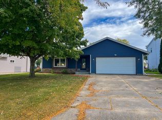 3601 15th Ave, South Milwaukee, WI 53172