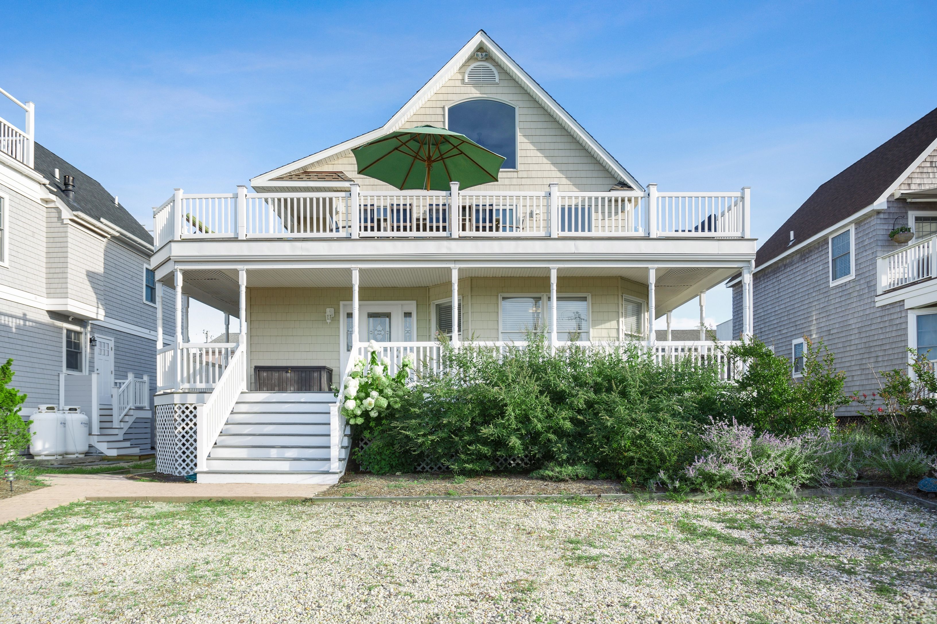 15 Dune Ln in Westhampton Beach Out East