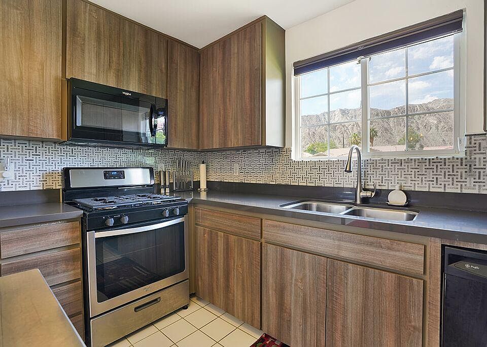 1st image of 51890 Avenida Ramirez