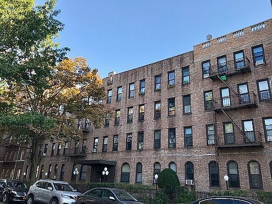 1st image of 160 Fenimore St APT 2M