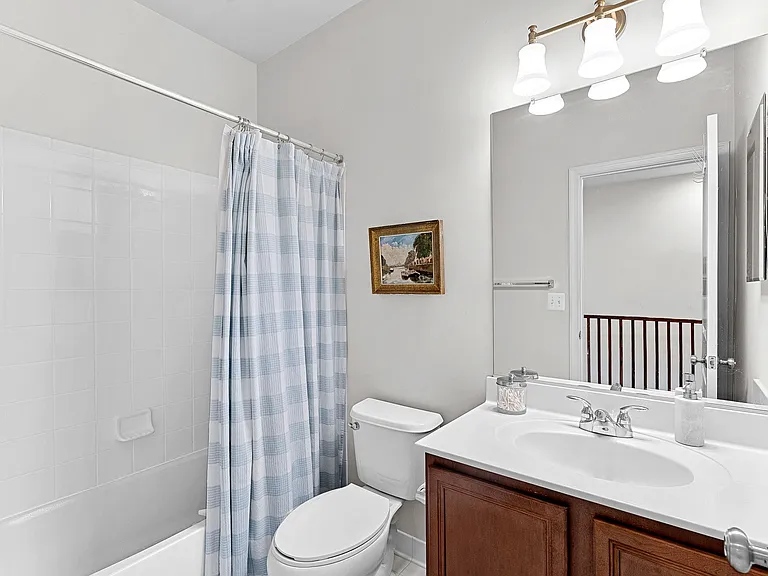 22840 Goldsborough Ter — Photo 34