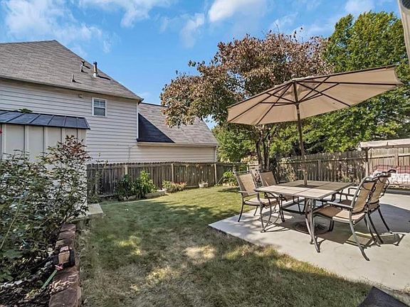 2nd image of 3412 Palisade Lake Dr