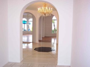 1419 Hacienda Dr, El Cajon, CA 92020