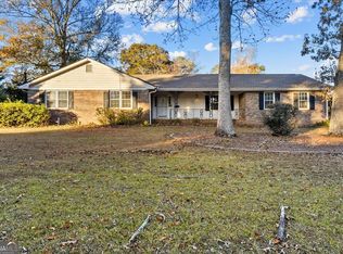 2075 Pinewood Dr, Covington, GA 30016