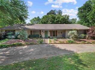 119 Hiett Ln, Longview, TX 75605