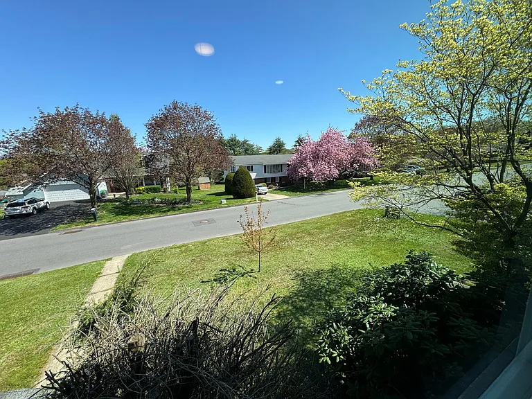 21 Clarks Ln #C — Photo 9