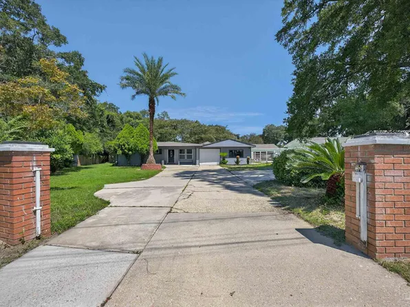 1522 Erwin Dr, Pensacola, FL 32514
