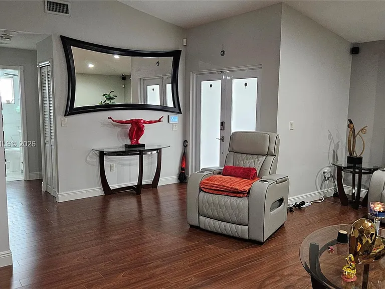 17124 SW 143rd Pl — Photo 4