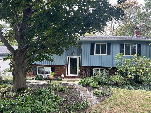 3872 Green Rd