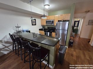 39 Chelsea St #3, Boston, MA 02128