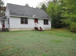 57 Deerfield Rd, Raymond, NH 03077