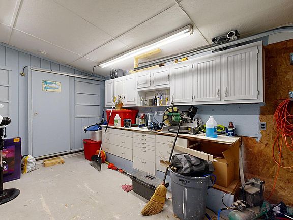 4th image of 34166 Maple Leaf Dr N #19770