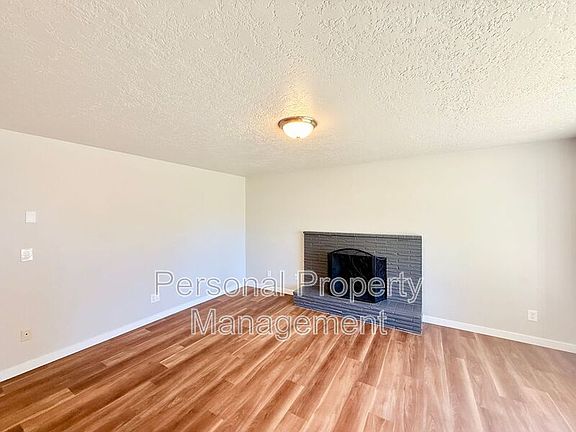 3rd image of 4603 NE 122nd Ave Unit A