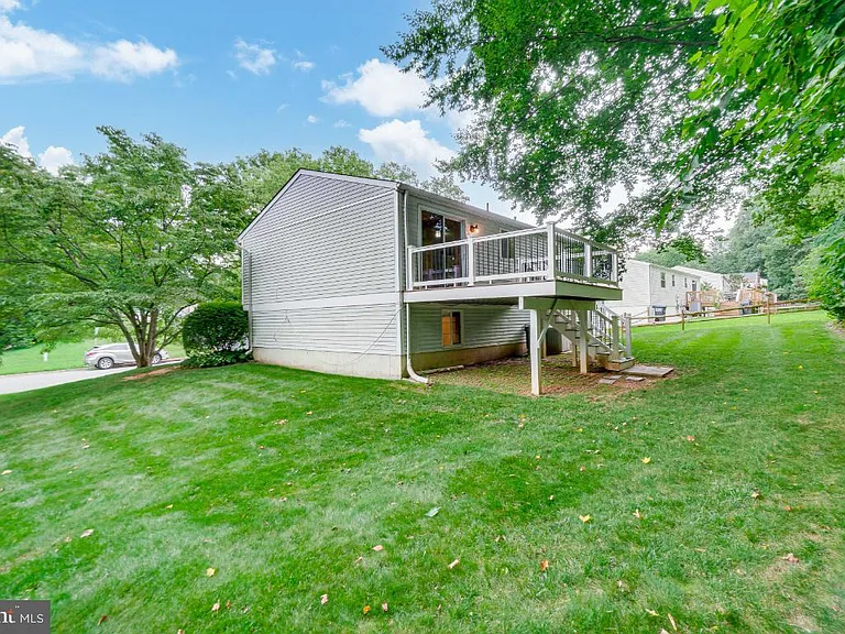 5906 Oak Leather Dr — Photo 42