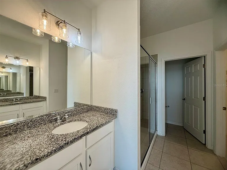 1306 Normandy Dr — Photo 20