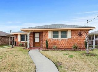 4542 Good Dr, New Orleans, LA 70127